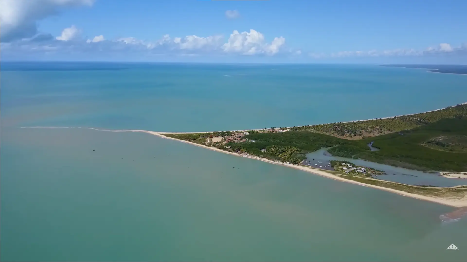 Vista aérea da ponta de Corumbau
