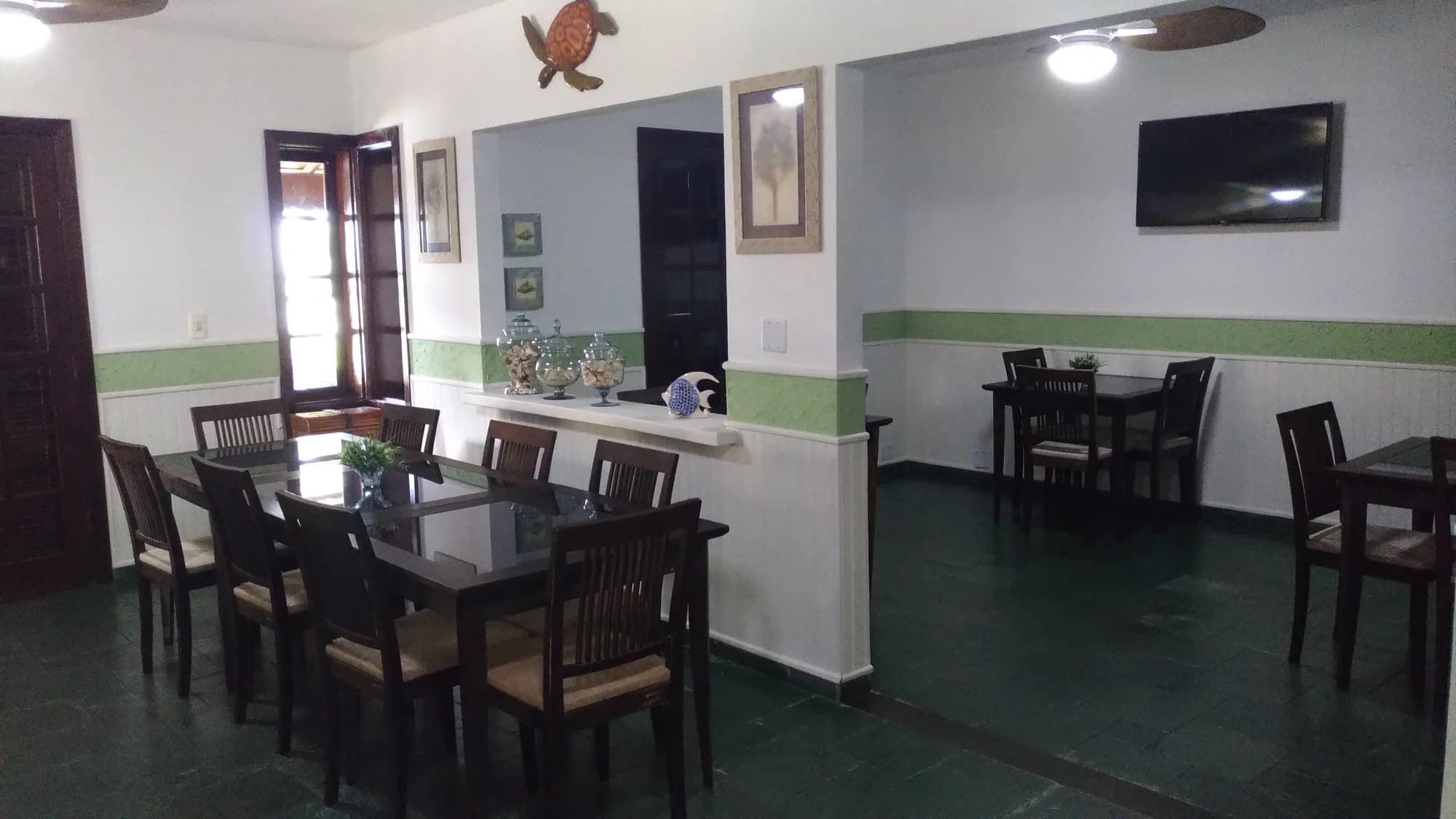 Sala do café da manhã da Pousada Mayon