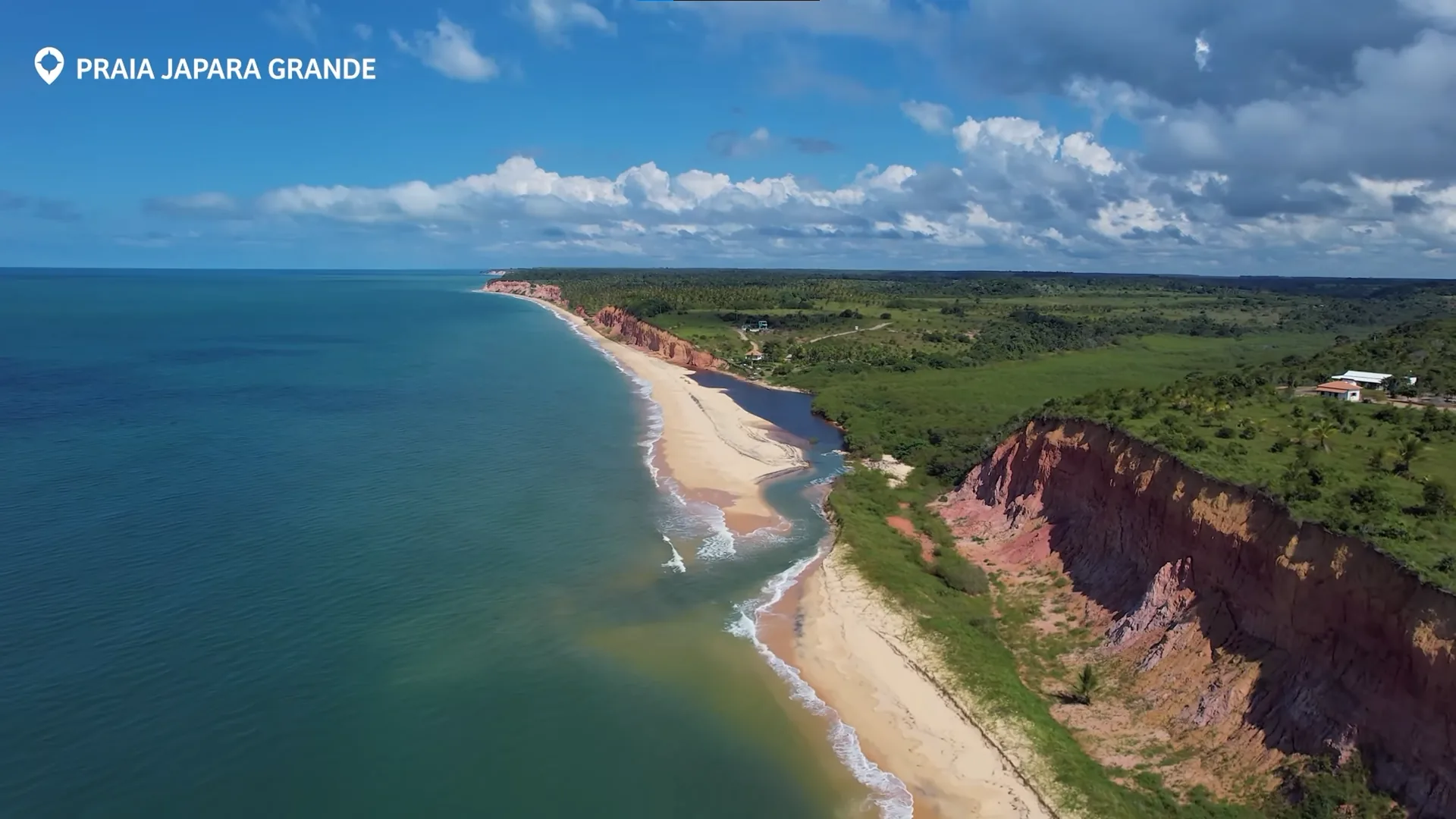 Vista panorâmica da costa de Japara Grande