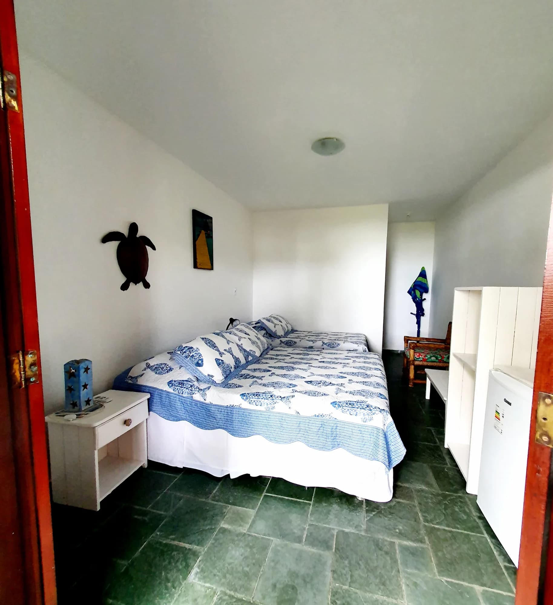 Quarto da Suíte 3 da Pousada Mayon, com cama de casal